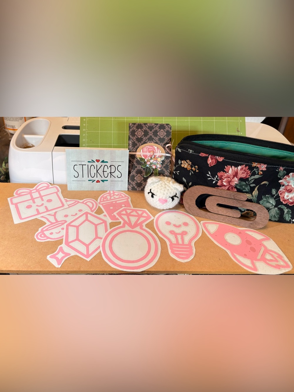 🌸 The Ultimate "Soft Girl" Aesthetic Cozy Desk & Stationery Bundle 🌸